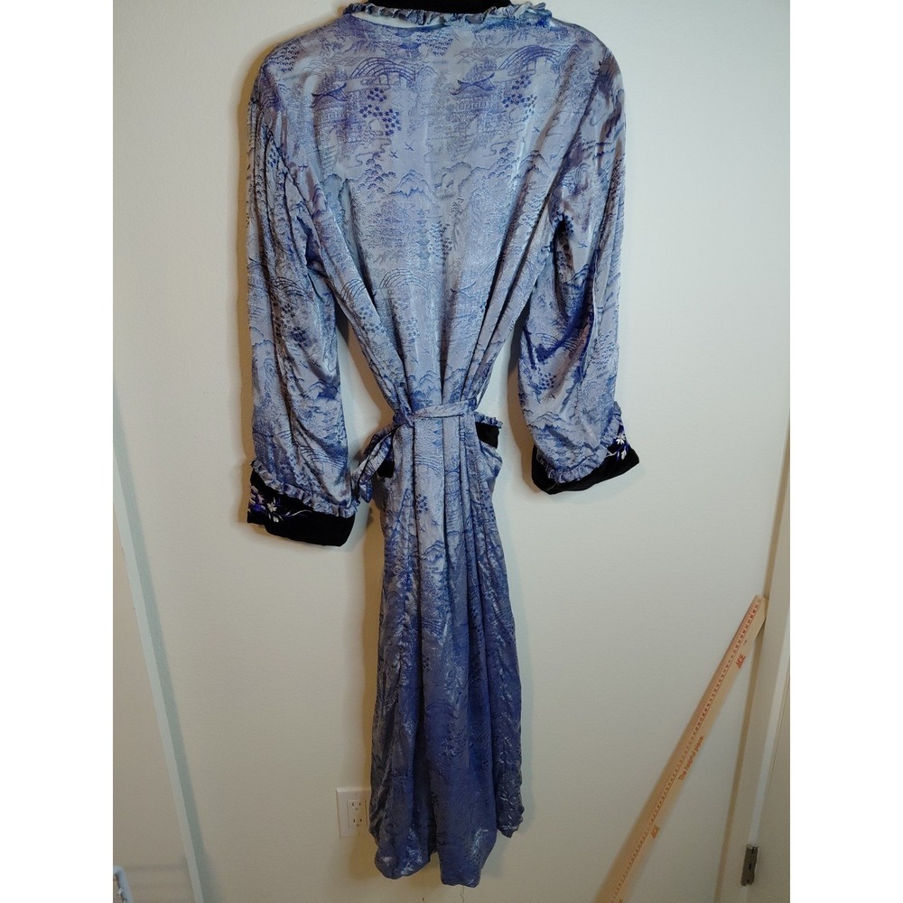 Vintage 1950s or 1960"s blue Silk  Jaquard Japanese silk robe fujiyama Sakura - Picture 9 of 10